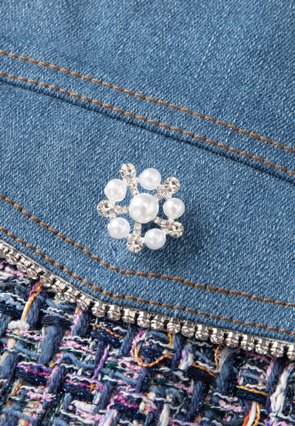 Hollow-carved Button Patchwork Denim Jacket - Image 4